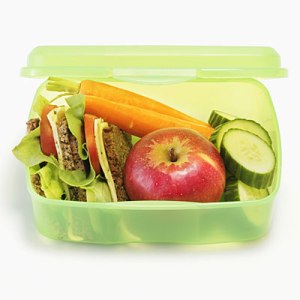 1009w-getty-lunchbox-l